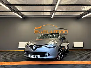 Used 2015 Renault Clio Dynamique Nav Grey - Interior and Exterior details 10