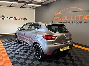 Used 2015 Renault Clio Dynamique Nav Grey - Interior and Exterior details 3