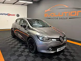 Used 2015 Renault Clio Dynamique Nav Grey - Interior and Exterior details 4