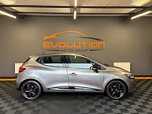 Used 2015 Renault Clio Dynamique Nav Grey - Interior and Exterior details 5