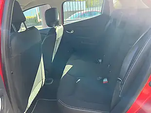 Used 2015 Renault Clio Dynamique Nav Red - Interior and Exterior details 13