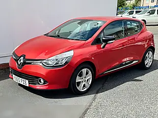 Used 2015 Renault Clio Dynamique Nav Red - Interior and Exterior details 14
