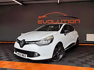 Used 2015 Renault Clio Dynamique Nav White - Interior and Exterior details 13