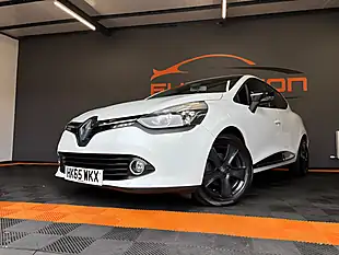 Used 2015 Renault Clio Dynamique Nav White - Interior and Exterior details 14
