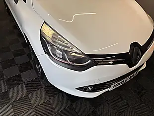 Used 2015 Renault Clio Dynamique Nav White - Interior and Exterior details 15