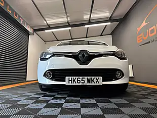 Used 2015 Renault Clio Dynamique Nav White - Interior and Exterior details 18
