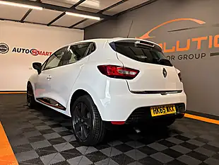 Used 2015 Renault Clio Dynamique Nav White - Interior and Exterior details 3