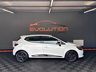 Used 2015 Renault Clio Dynamique Nav White - Interior and Exterior details 5