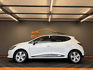 Used 2015 Renault Clio Dynamique Nav White - Interior and Exterior details 3
