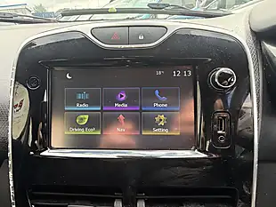 Used 2015 Renault Clio Dynamique Nav White - Interior and Exterior details 18