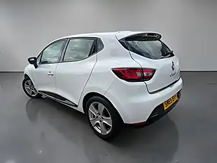 Used 2015 Renault Clio Dynamique Nav White - Interior and Exterior details 3
