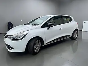 Used 2015 Renault Clio Dynamique Nav White - Interior and Exterior details 5