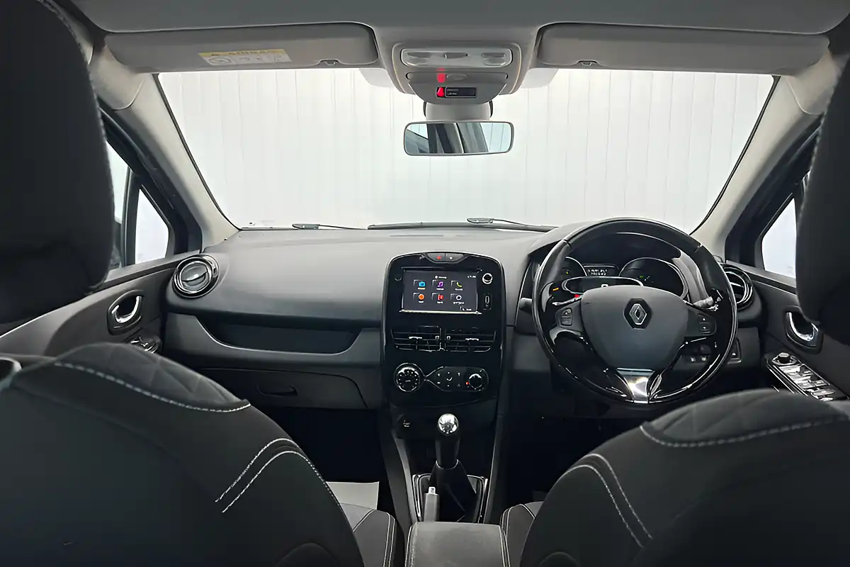 Used 2015 Renault Clio Dynamique S Black - Interior and Exterior details 14