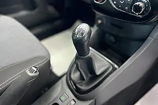 Used 2015 Renault Clio Dynamique S Black - Interior and Exterior details 18