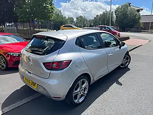 Used 2015 Renault Clio Dynamique S Medianav GT Line Pack Silver - Interior and Exterior details 4