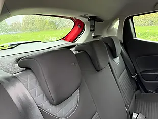Used 2015 Renault Clio Dynamique S Medianav Red - Interior and Exterior details 12