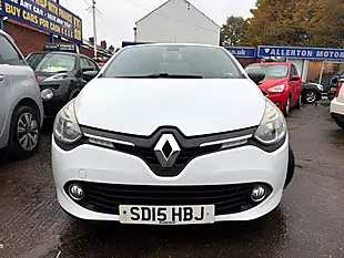 Used 2015 Renault Clio Dynamique S Medianav White - Interior and Exterior details 2