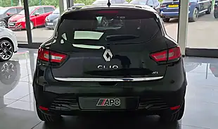 Used 2015 Renault Clio Dynamique S Nav Black - Interior and Exterior details 4