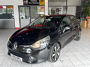 Used 2015 Renault Clio Dynamique S Nav Black - Interior and Exterior details 4