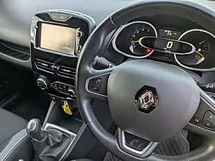 Used 2015 Renault Clio Dynamique S Nav Black - Interior and Exterior details 12