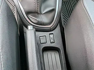 Used 2015 Renault Clio Dynamique S Nav Black - Interior and Exterior details 17