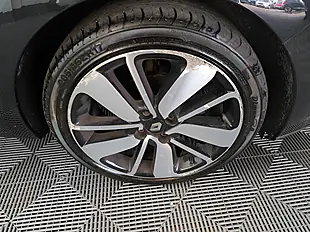 Used 2015 Renault Clio Dynamique S Nav Black - Interior and Exterior details 19