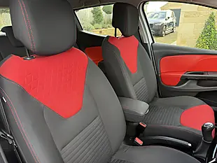 Used 2015 Renault Clio Dynamique S Nav Black - Interior and Exterior details 13