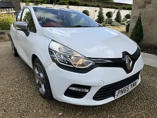 Used 2015 Renault Clio Dynamique S Nav Black - Interior and Exterior details 17