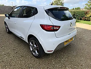 Used 2015 Renault Clio Dynamique S Nav Black - Interior and Exterior details 4