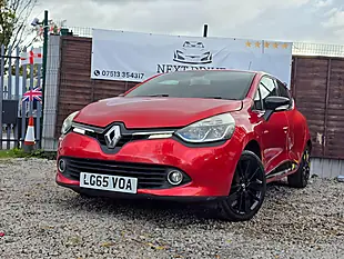 Used 2015 Renault Clio Dynamique S Nav Red - Interior and Exterior details 8