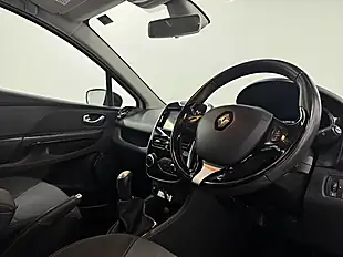 Used 2015 Renault Clio Dynamique S Nav White - Interior and Exterior details 11