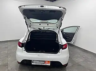Used 2015 Renault Clio Dynamique S Nav White - Interior and Exterior details 14