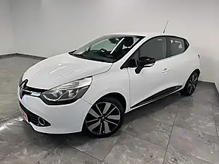 Used 2015 Renault Clio Dynamique S Nav White - Interior and Exterior details 4
