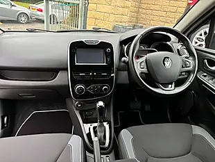 Used 2015 Renault Clio Dynamique S Nav White - Interior and Exterior details 11