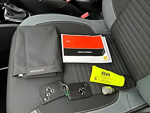 Used 2015 Renault Clio Dynamique S Nav White - Interior and Exterior details 16