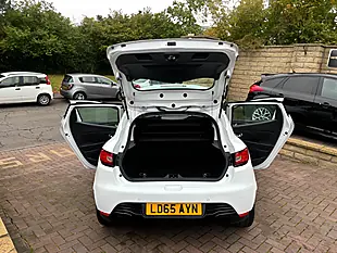 Used 2015 Renault Clio Dynamique S Nav White - Interior and Exterior details 19