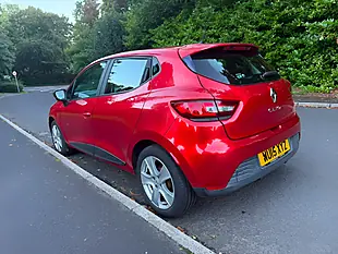 Used 2015 Renault Clio Expression Plus Red - Interior and Exterior details 5