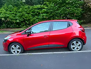 Used 2015 Renault Clio Expression Plus Red - Interior and Exterior details 6
