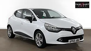 Used 2015 Renault Clio Play White - Interior and Exterior details 15