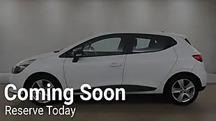 Used 2015 Renault Clio Play White - Interior and Exterior details 4