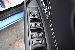 Used 2015 Renault Grand Scenic Dynamique Nav Blue - Interior and Exterior details 15