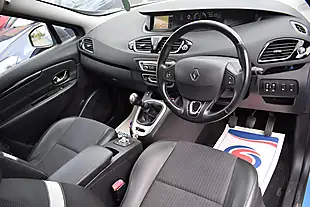 Used 2015 Renault Grand Scenic Dynamique Nav Blue - Interior and Exterior details 7