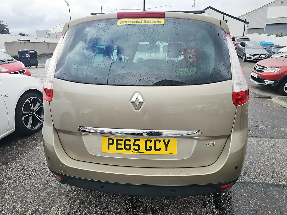 Used 2015 Renault Grand Scenic Dynamique Nav Brown - Interior and Exterior details 4