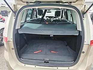 Used 2015 Renault Grand Scenic Dynamique Nav Brown - Interior and Exterior details 9