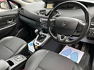 Used 2015 Renault Grand Scenic Dynamique Nav Red - Interior and Exterior details 2