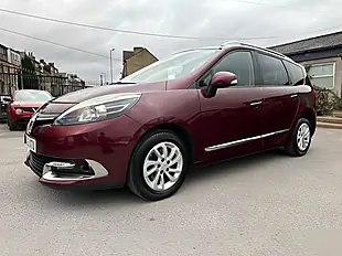 Used 2015 Renault Grand Scenic Dynamique Nav Red - Interior and Exterior details 5