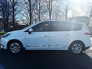 Used 2015 Renault Grand Scenic Dynamique Nav White - Interior and Exterior details 5