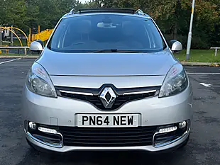 Used 2015 Renault Grand Scenic Energy Dynamique Silver - Interior and Exterior details 2