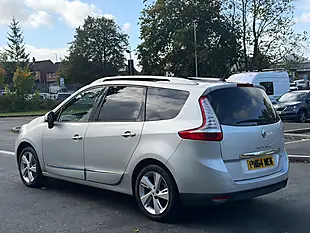 Used 2015 Renault Grand Scenic Energy Dynamique Silver - Interior and Exterior details 9