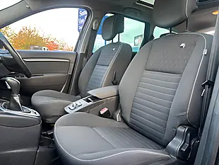 Used 2015 Renault Grand Scenic Limited Black - Interior and Exterior details 15